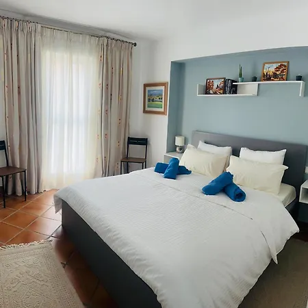 Aquamarina Sea View Apartment *